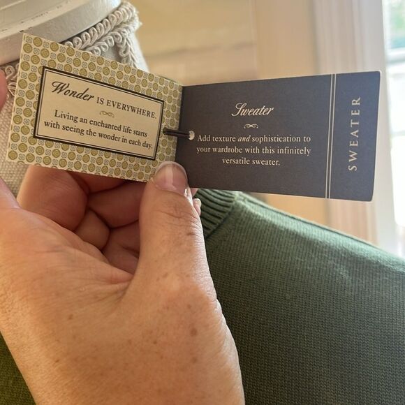 NWT Caslon Olive Green Sleeveless Turtleneck Top - Picture 3 of 9